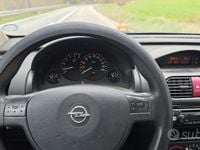 Usata Opel Corsa 2002 Blu Utilitaria