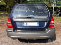 Usata Subaru Forester 125 CV (91 kW) 2004 Blu/azzurro SUV