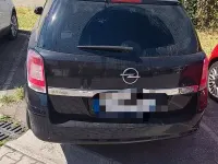 Usata Opel Astra 101 CV (74 kW) 2006 Nero Station wagon