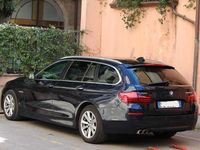 Usata BMW 520 Comfort Edition 190 CV (139 kW) 2015 Blu/azzurro Station wagon