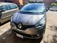 Usata Renault Grand Scénic IV Zen 131 CV (96 kW) 2017 Argento Monovolume