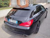 Usata Mercedes CLA220 Shooting Brake Premium 177 CV (130 kW) 2016 Nero Station wagon