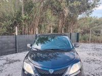 Usata Lancia Ypsilon Gold 69 CV (50 kW) 2021 Blu Utilitaria