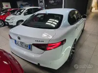 Usata Alfa Romeo Giulia Executive 160 CV (117 kW) 2020 Bianco Berlina