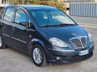 Usata Lancia Musa 119 CV (87 kW) 2009 Grigio Monovolume