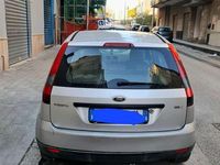 Usata Ford Fiesta Ambiente 68 CV (50 kW) 2003 Utilitaria