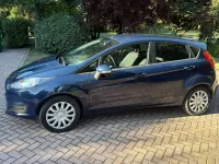Usata Ford Fiesta Titanium 75 CV (55 kW) 2016 Blu/azzurro Utilitaria