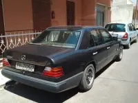 Usata Mercedes 200 1989 Nero Berlina