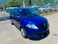 Usata Lancia Ypsilon Silver 69 CV (50 kW) 2014 Blu Utilitaria