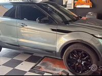 Usata Land Rover Range Rover evoque 150 CV (110 kW) 2015 Verde SUV