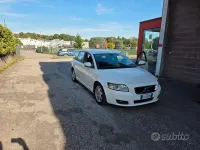 Usata Volvo V50 115 CV (84 kW) 2011 Bianco Station wagon