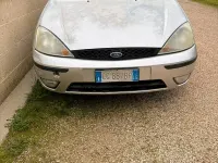Usata Ford Focus 100 CV (73 kW) 2002 Grigio Berlina