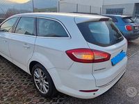 Usata Ford Mondeo 163 CV (119 kW) 2014 Bianco Berlina