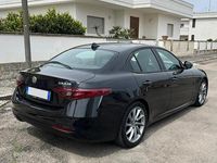 Usata Alfa Romeo Giulia 160 CV (117 kW) 2019 Nero Berlina