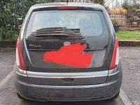 Usata Lancia Musa 77 CV (56 kW) 2009 Grigio Monovolume