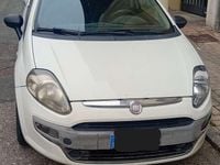 Usata Fiat Punto Evo Active 75 CV (55 kW) 2011 Bianco Utilitaria