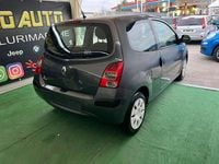 Usata Renault Twingo Dynamique 58 CV (42 kW) 2007 Metallizzato Utilitaria