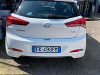 Usata Hyundai i20 84 CV (61 kW) 2017 Bianco Berlina