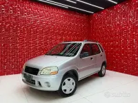 Usata Suzuki Ignis GL 83 CV (61 kW) 2001 Grigio Utilitaria