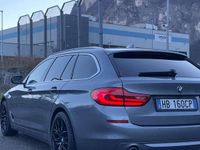 Usata BMW 520 Luxury Line 190 CV (139 kW) 2020 Grigio Station wagon