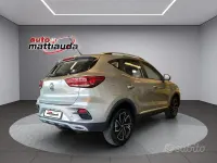 Usata MG ZS Luxury 106 CV (77 kW) 2024 Grigio SUV