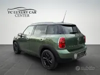 Usata Mini Cooper D Countryman 111 CV (81 kW) 2016 Verde SUV