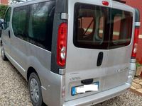 Usata Opel Vivaro 114 CV (83 kW) 2014 Argento Monovolume