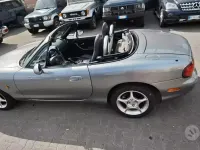 Usata Mazda MX5 110 CV (80 kW) 2005 Grigio Cabrio