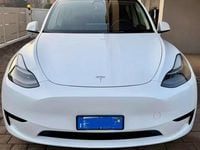 Usata Tesla Model Y RWD 88 kW (120 CV) 2024 SUV