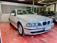 Usata BMW 530 Sport Line 193 CV (141 kW) 2001 Grigio Berlina