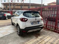 Usata Renault Captur Life 90 CV (66 kW) 2018 Bianco SUV