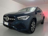 Usata Mercedes GLA180 116 CV (85 kW) 2021 Blu/azzurro SUV