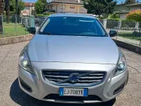 Usata Volvo V60 136 CV (100 kW) 2012 Grigio Station wagon