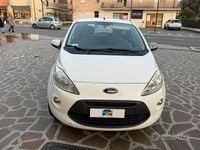 Begagnad Ford Ka 75 HK (55 kW) 2011 Vit Halvkombi