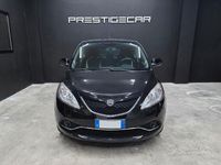 Usata Lancia Ypsilon Silver 69 CV (50 kW) 2017 Nero Utilitaria