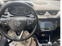 Usata Opel Corsa 90 CV (66 kW) 2015 Grigio Berlina