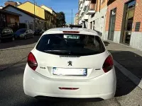 Usata Peugeot 208 Active 82 CV (60 kW) 2016 Utilitaria
