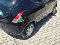 Usata Lancia Ypsilon Gold 69 CV (50 kW) 2014 Utilitaria