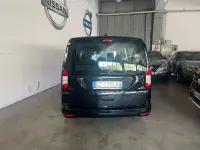 Usata Ford Tourneo 102 CV (75 kW) 2025 Nero Monovolume