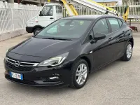 Usata Opel Astra 110 CV (80 kW) 2016 Nero Berlina