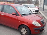 Usata Lancia Ypsilon 80 CV (58 kW) 2004 Rosso Utilitaria