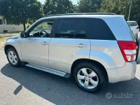 Usata Suzuki Vitara 129 CV (94 kW) 2011 Grigio Station wagon