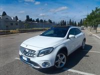 Usata Mercedes GLA200 Premium 136 CV (100 kW) 2018 Bianco SUV