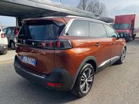 Usata Peugeot 5008 Allure 177 CV (130 kW) 2022 Marrone SUV