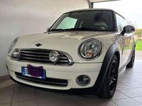 Begagnad Mini ONE 75 HK (55 kW) 2010 Halvkombi