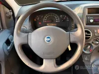 Usata Fiat Panda 54 CV (39 kW) 2007 Rosso Utilitaria