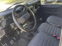 Usata Land Rover Defender 122 CV (89 kW) 2005 SUV