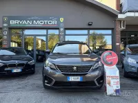 Usata Peugeot 5008 Allure 131 CV (96 kW) 2020 Grigio SUV