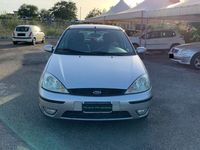 Usata Ford Focus Ambiente 116 CV (85 kW) 2004 Argento Berlina