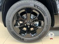 Usata Land Rover Defender SE Dynamic 200 CV (147 kW) 2024 Nero SUV